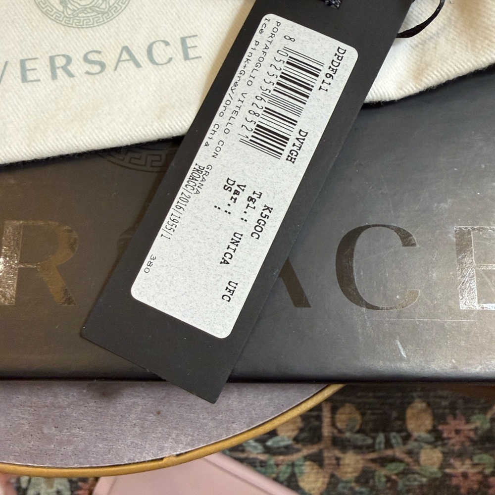 Versace Light Pink Leather Wallet - Picture 9 of 11